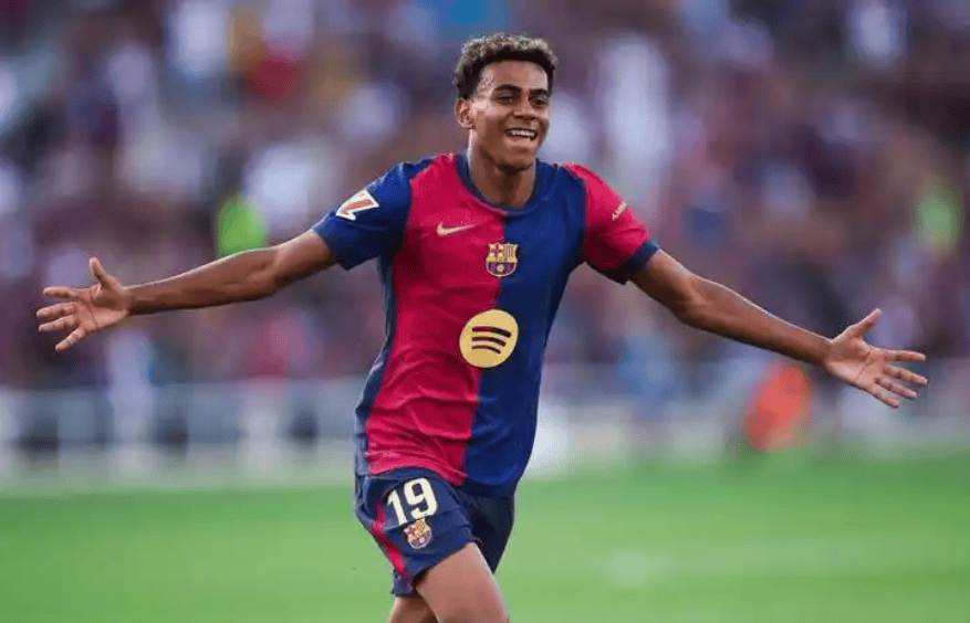 苗原：辽宁铁人18岁高中锋张家鸣获得伯恩利U21的试训邀请